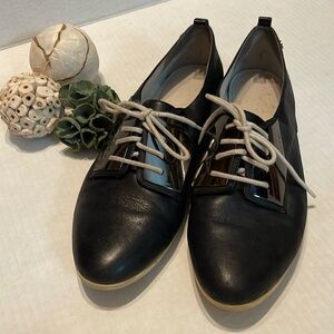 Women’s Calvin Klein flats